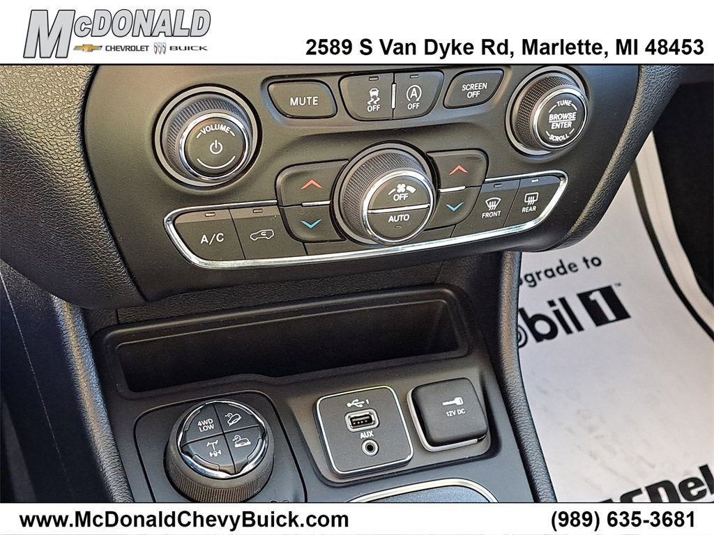 2020 Jeep Cherokee Trailhawk