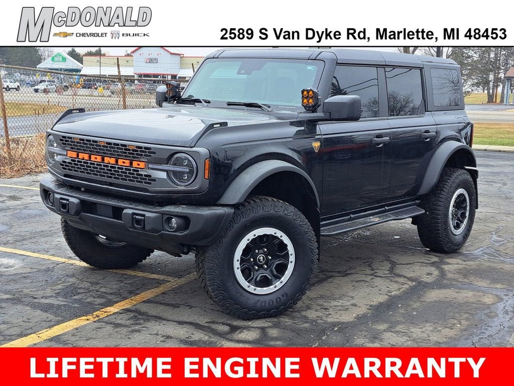 2023 Ford Bronco Base