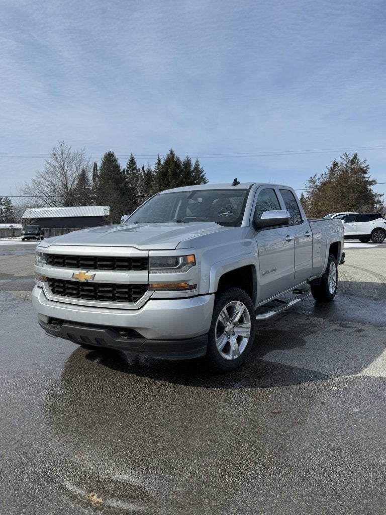 2017 Chevrolet Silverado 1500 Custom