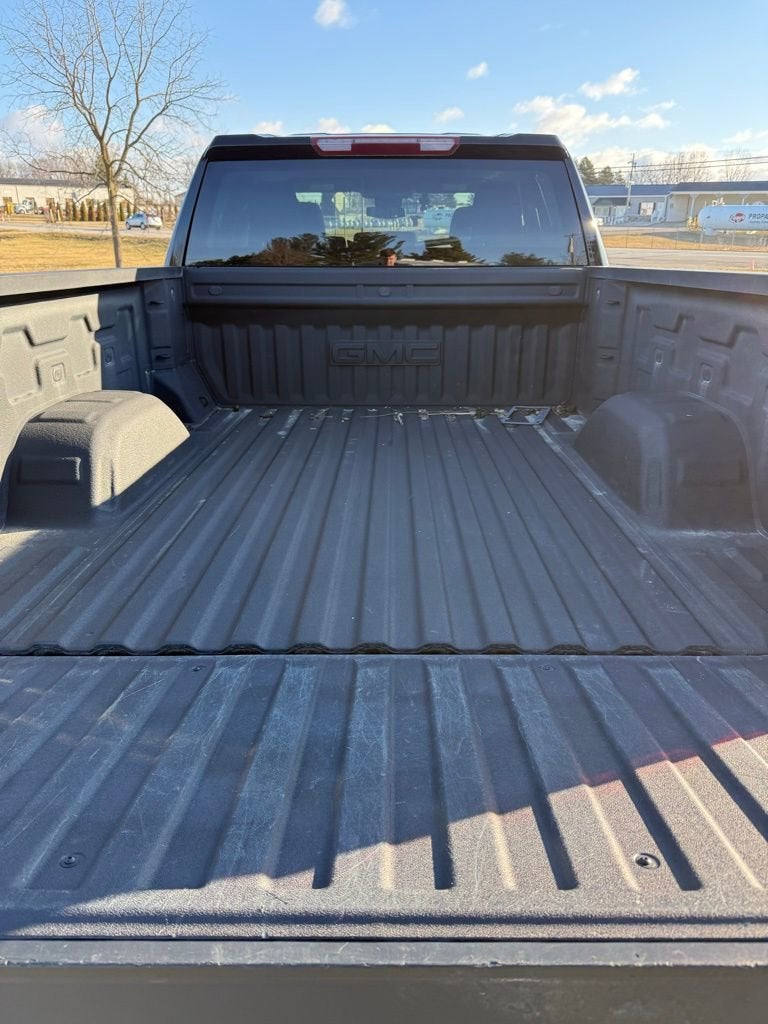 2023 GMC Sierra 1500 SLE