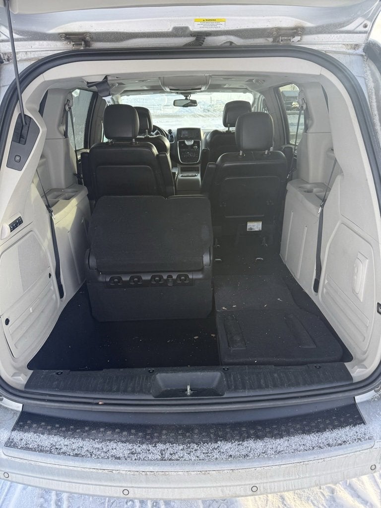 2011 Chrysler Town & Country Limited