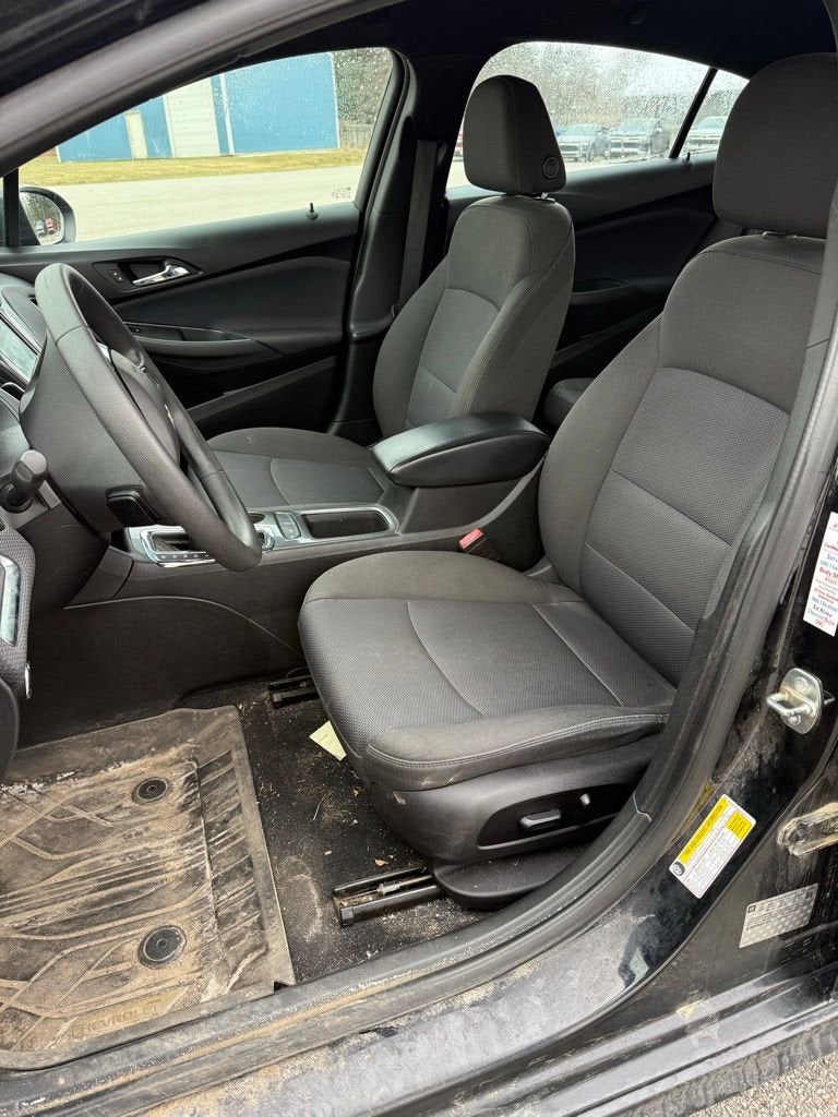 2018 Chevrolet Cruze LT