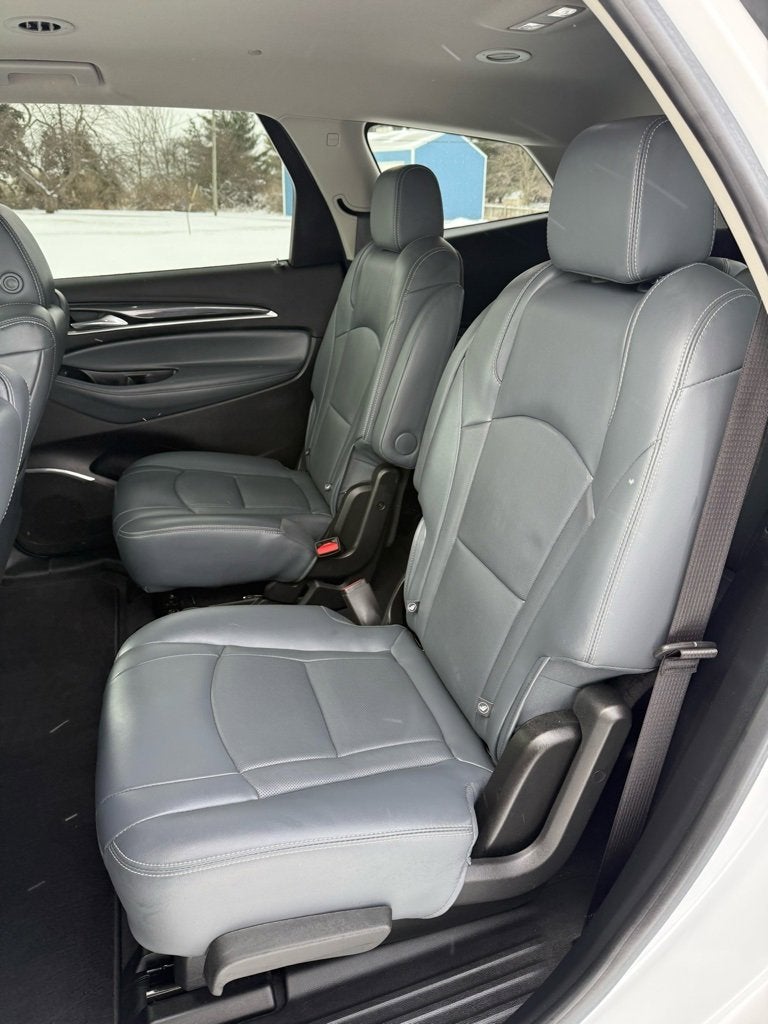 2020 Buick Enclave Essence