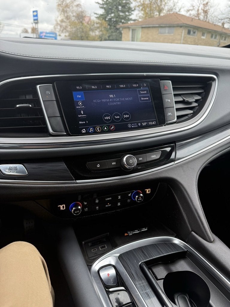 2022 Buick Enclave Premium