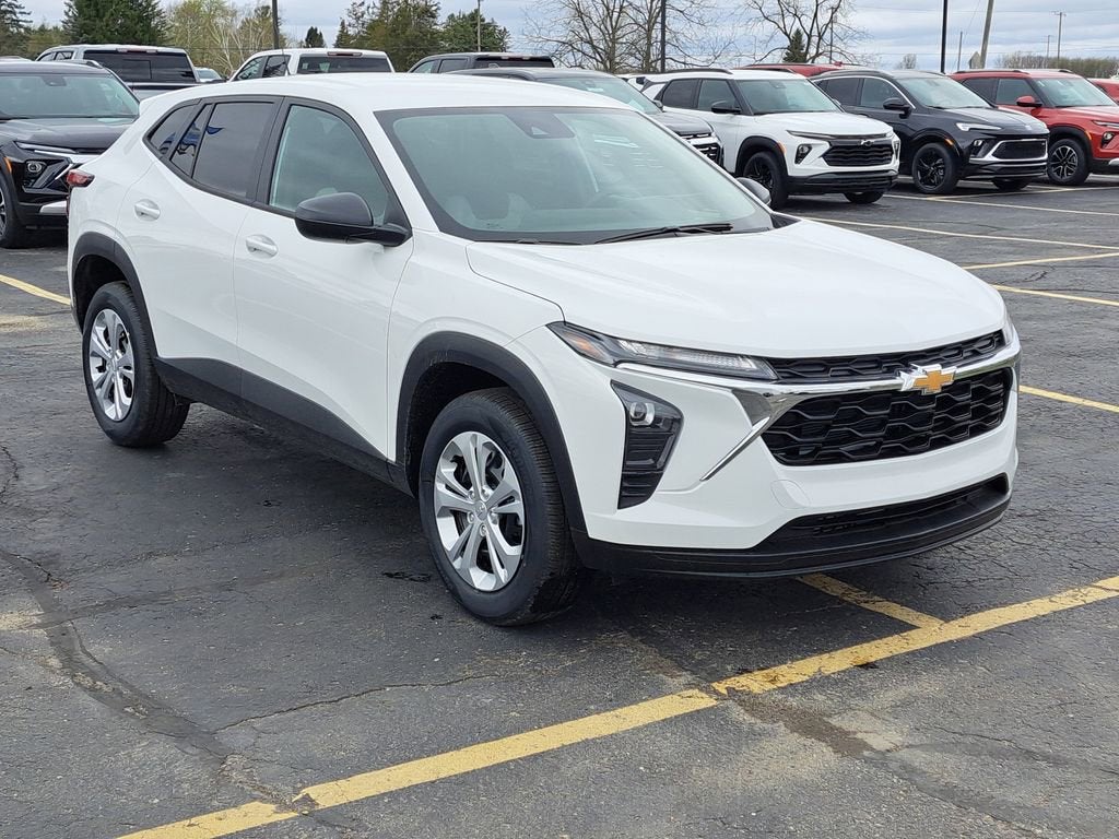 2026 Chevrolet Trax LS